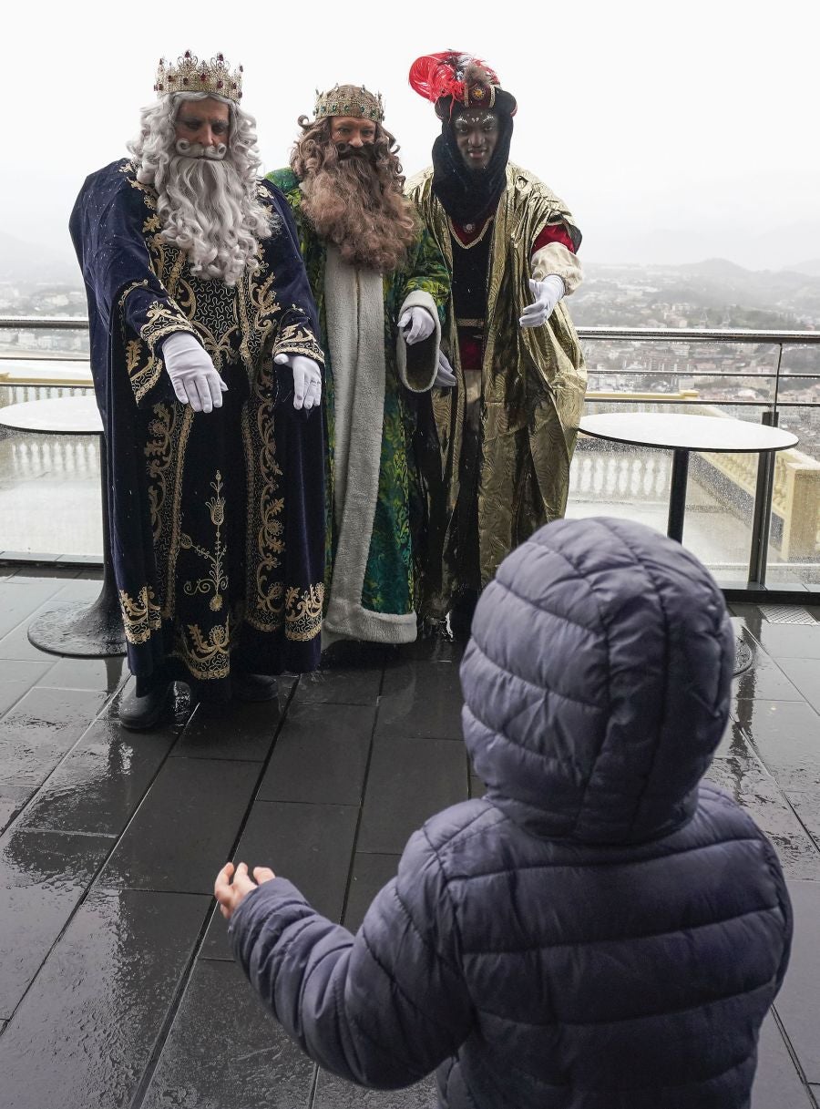 Los Reyes Magos reparten ilusión