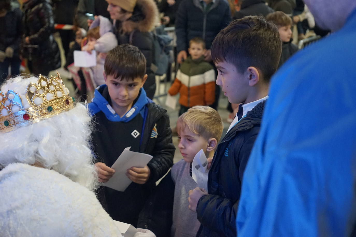 Los Reyes Magos ya se han reunido con cientos de beasaindarras