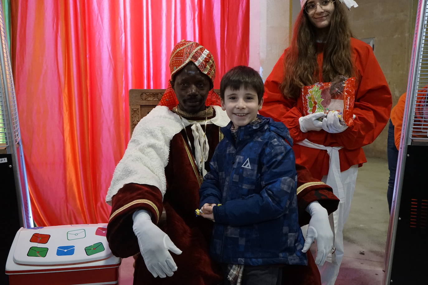 Los Reyes Magos ya se han reunido con cientos de beasaindarras