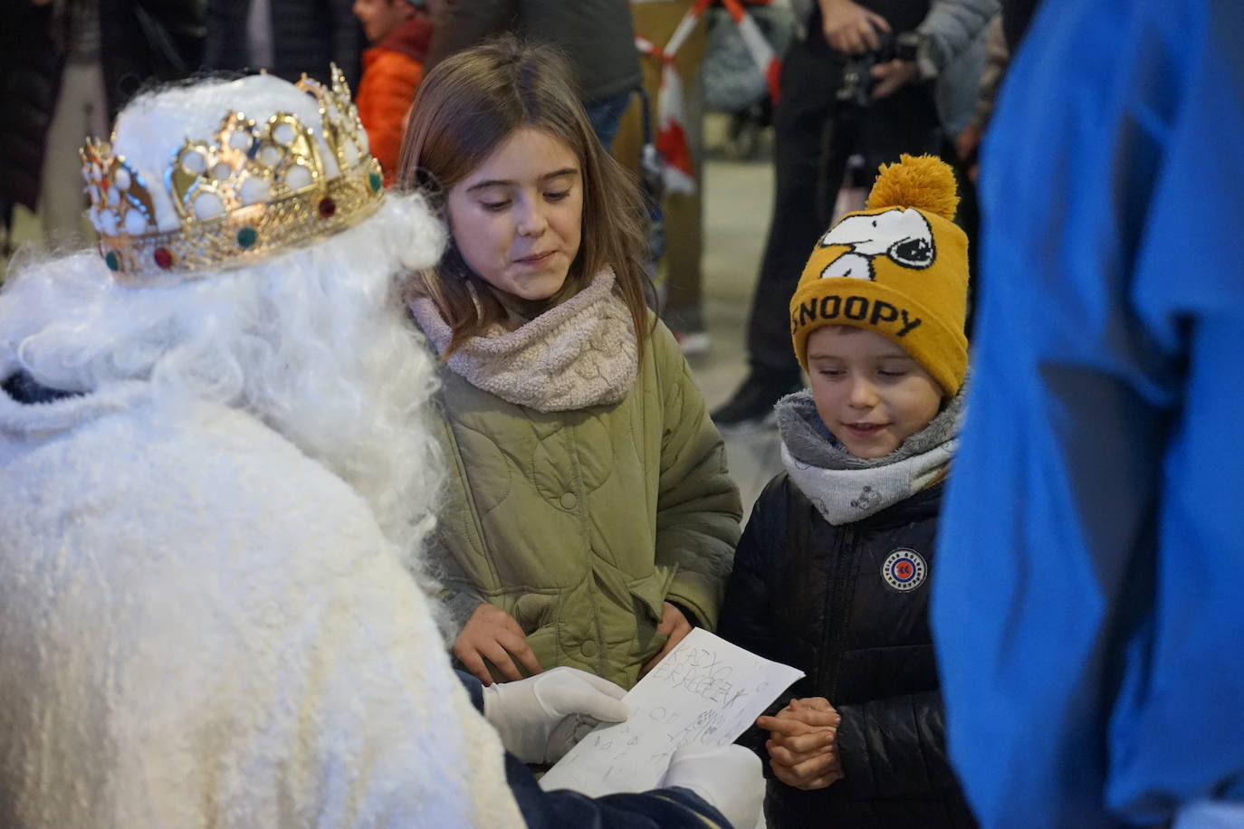 Los Reyes Magos ya se han reunido con cientos de beasaindarras