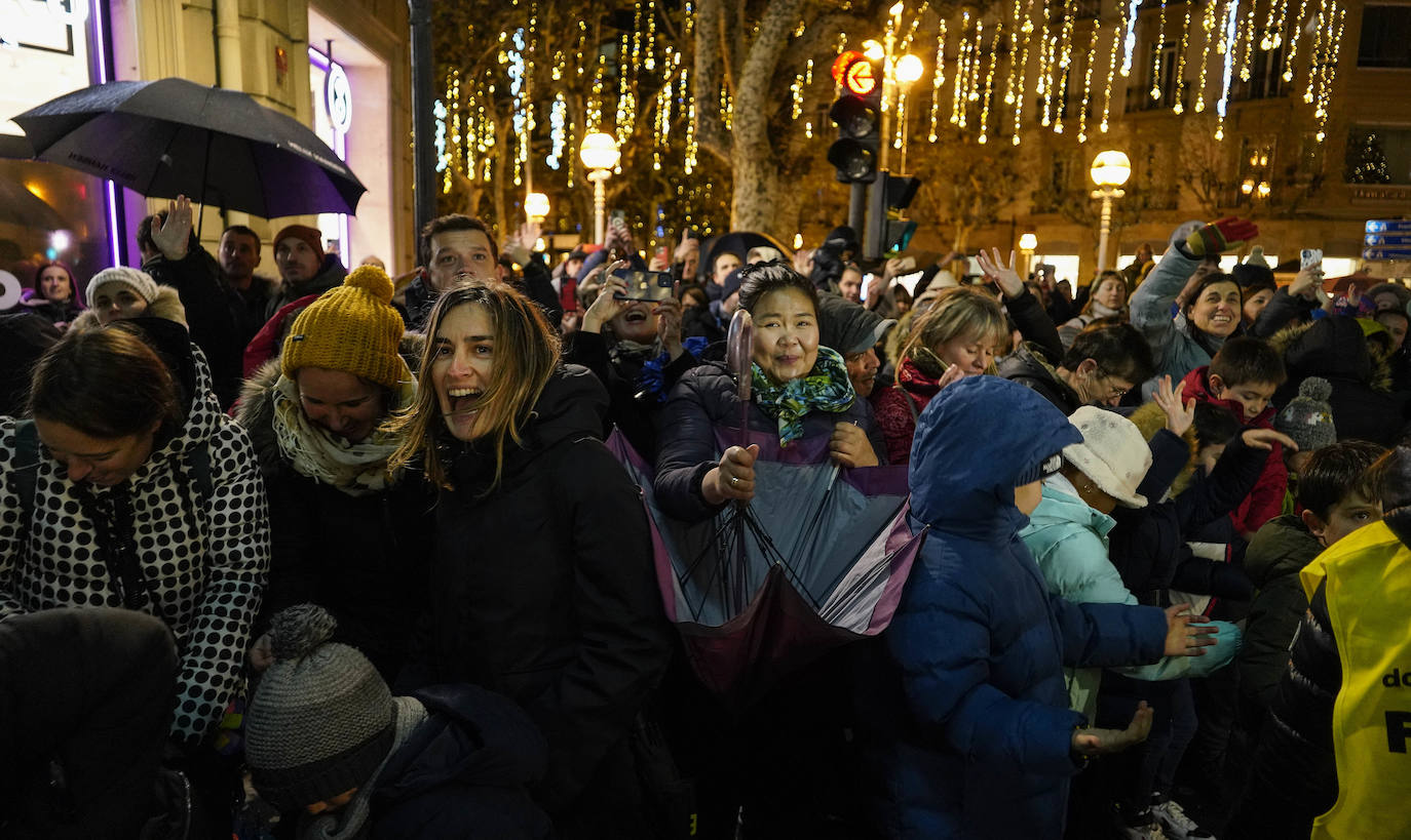 Una cabalgata de magia e ilusión en Donostia