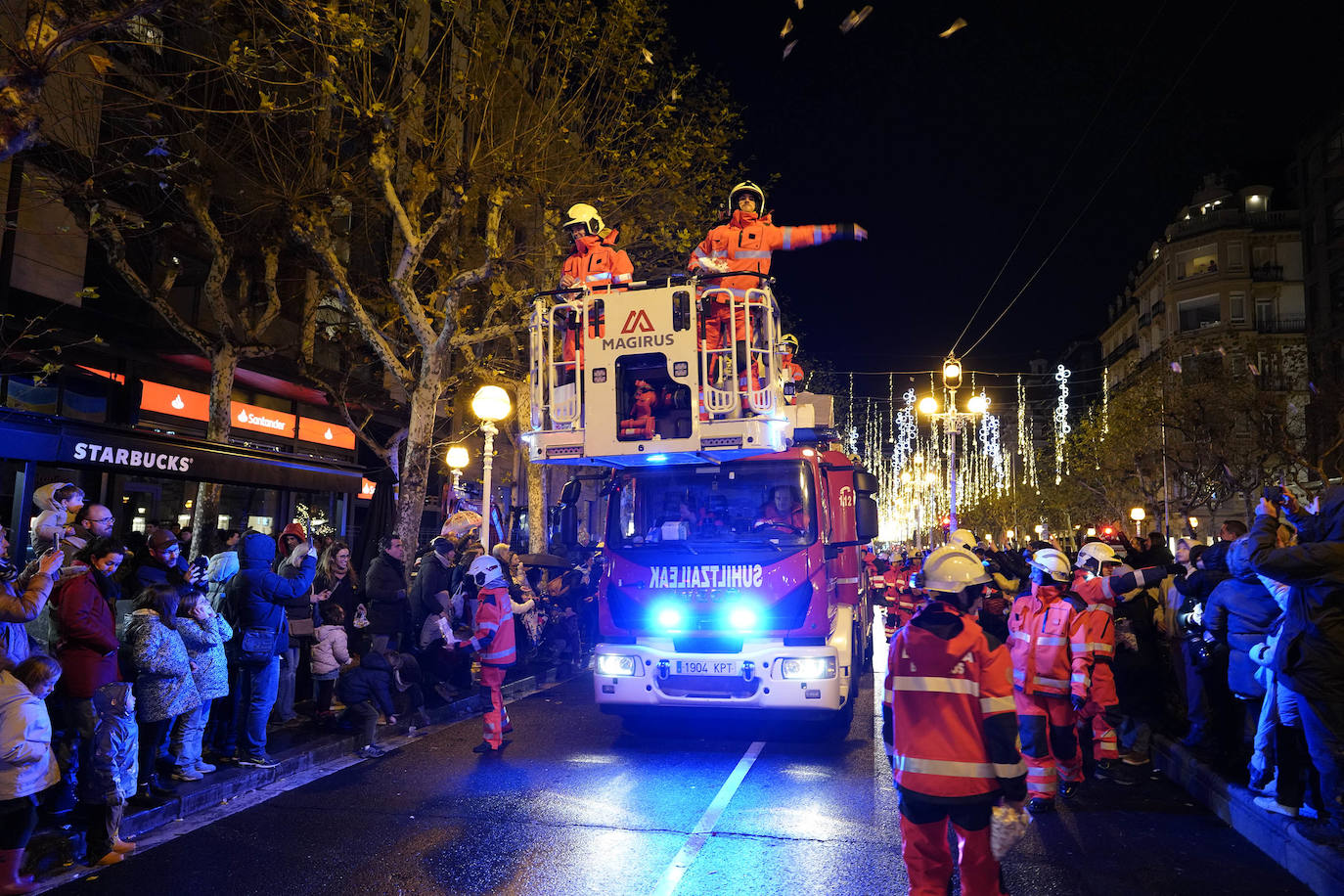 Una cabalgata de magia e ilusión en Donostia