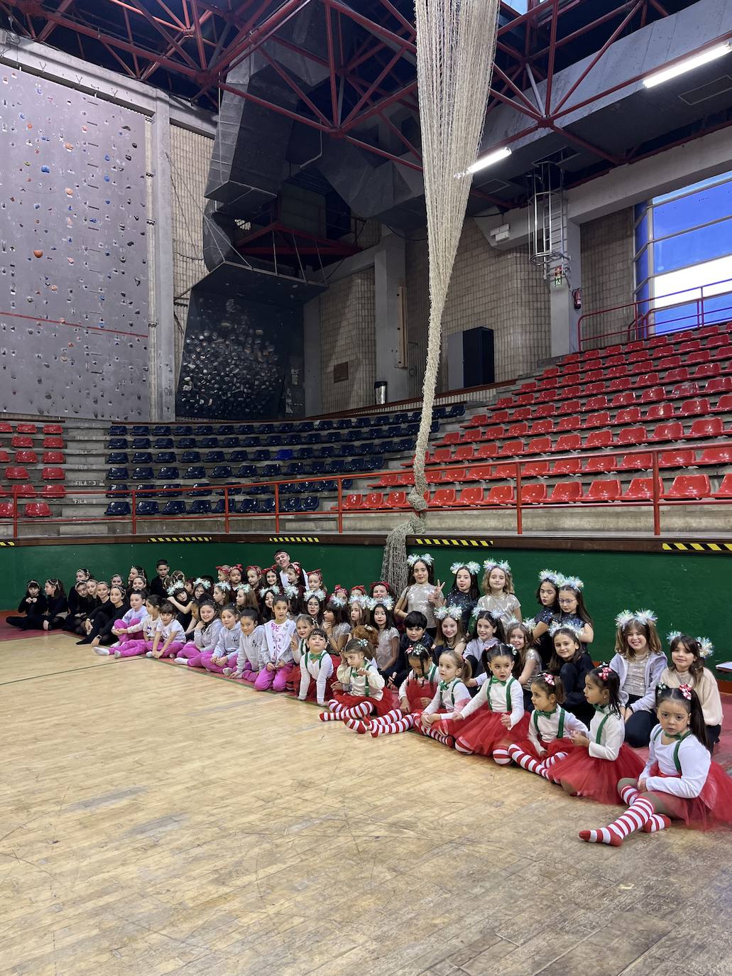 La lluvia obliga a suspender la cabalgata en Eibar