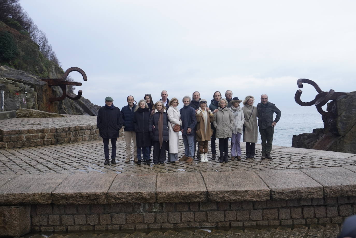 Homenaje de la familia Chillida en el Peine del Viento