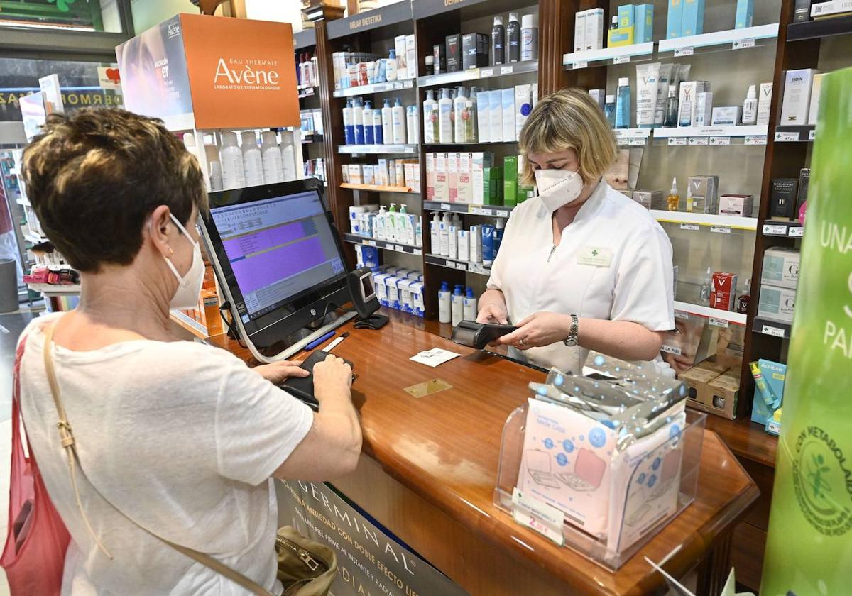 Euskadi recurrirá la obligatoriedad de la mascarilla en centros sanitarios que entró en vigor este miércoles