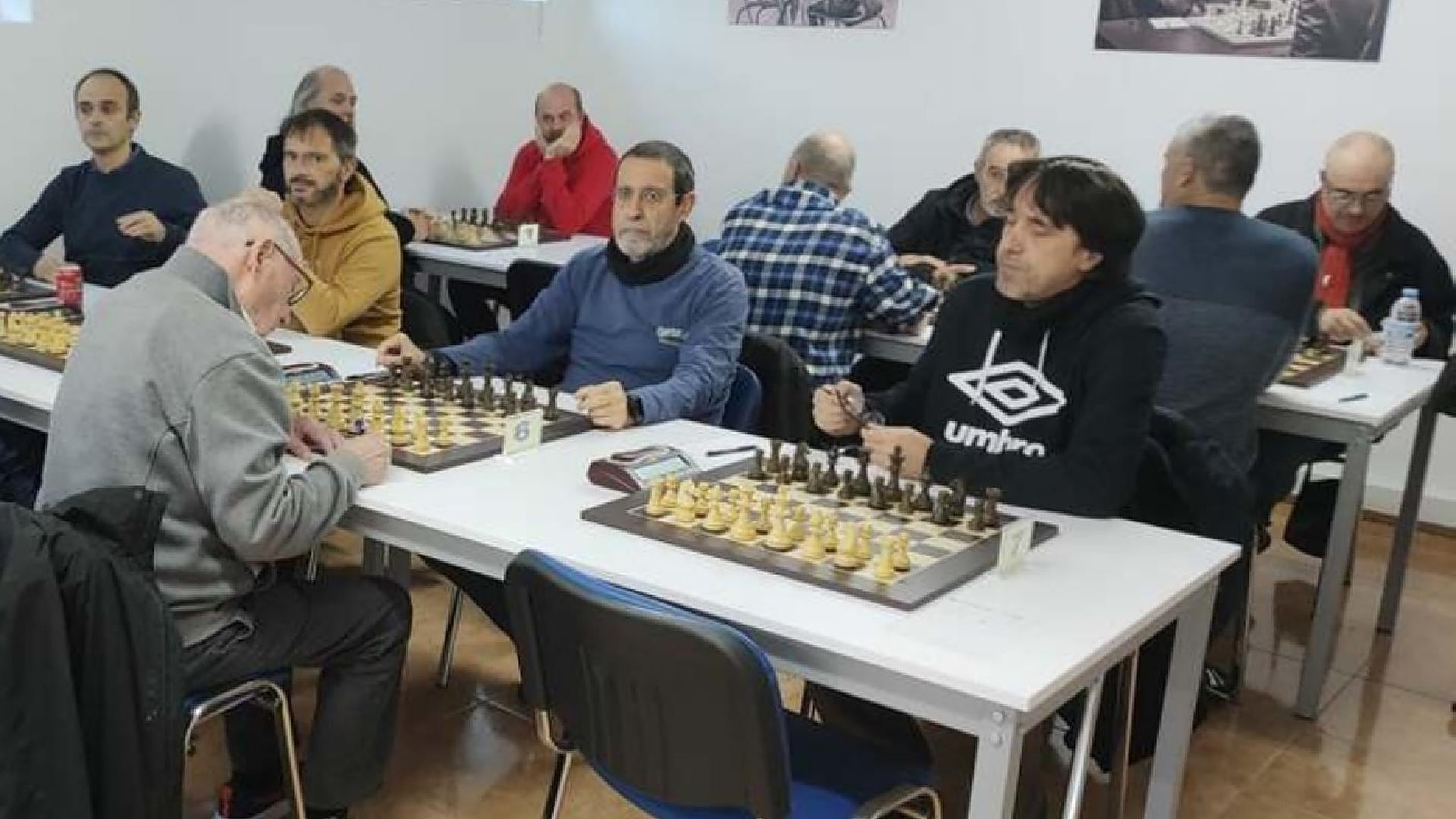 Xake Bidasoa Xake Taldea albergó la disputa de dos campeonatos de Gipuzkoa ...