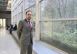 El fiscal Jorge Bermúdez, en las instalaciones de los Juzgados de San Sebastián