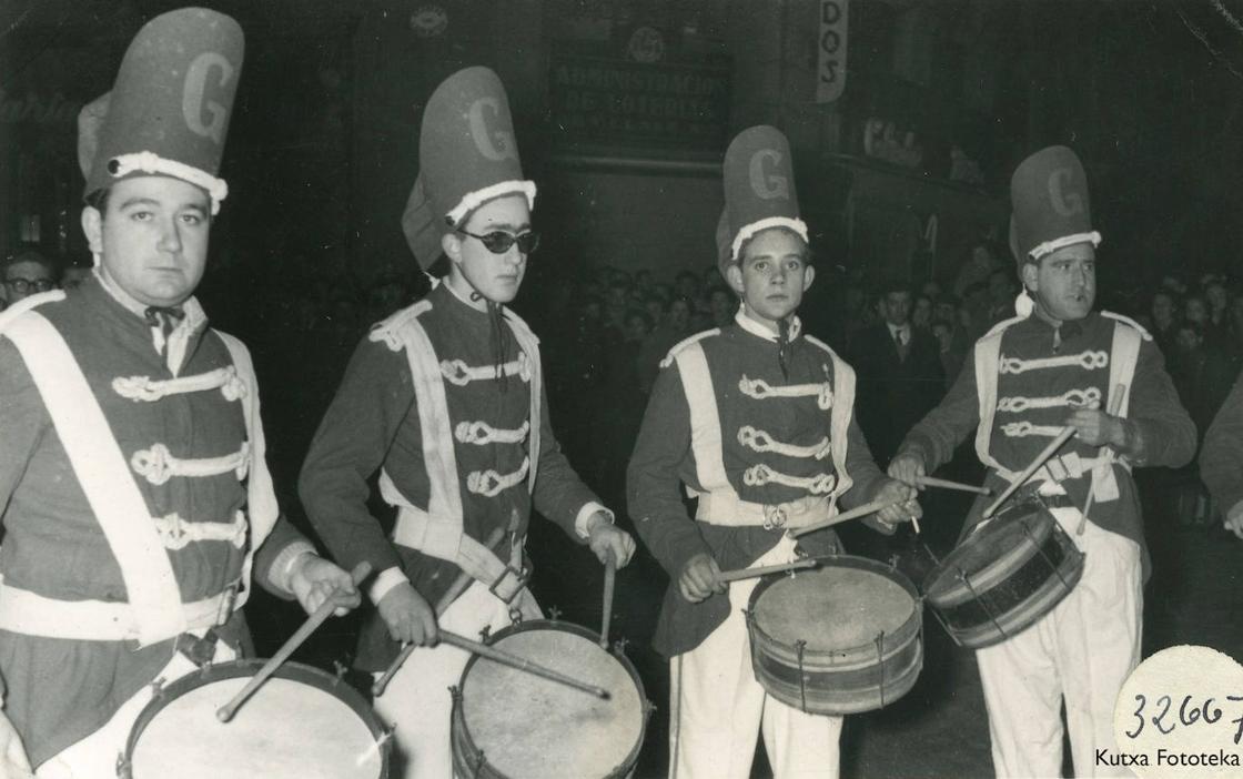 Gaztelubide, 90 años de su primer desfile