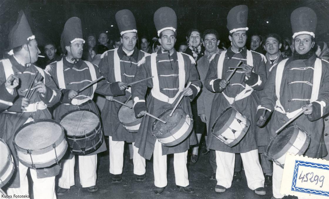 Gaztelubide, 90 años de su primer desfile