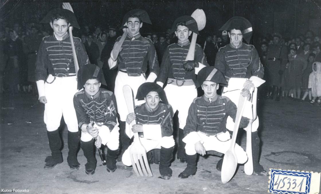 Gaztelubide, 90 años de su primer desfile