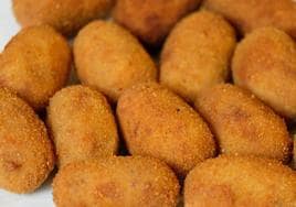 Las croquetas, un plato de cocina muy socorrido en cualquier comida.