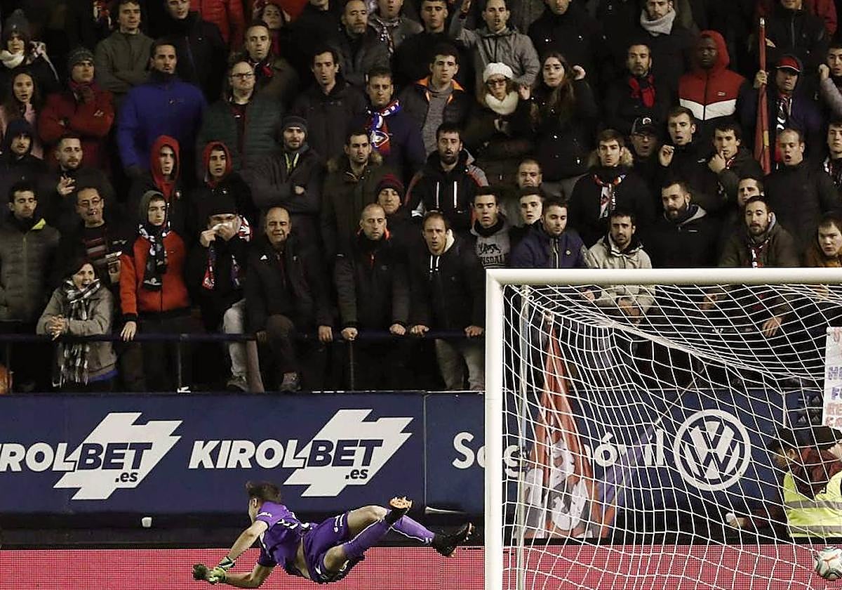 Grada de El Sadar en una foto de archivo.