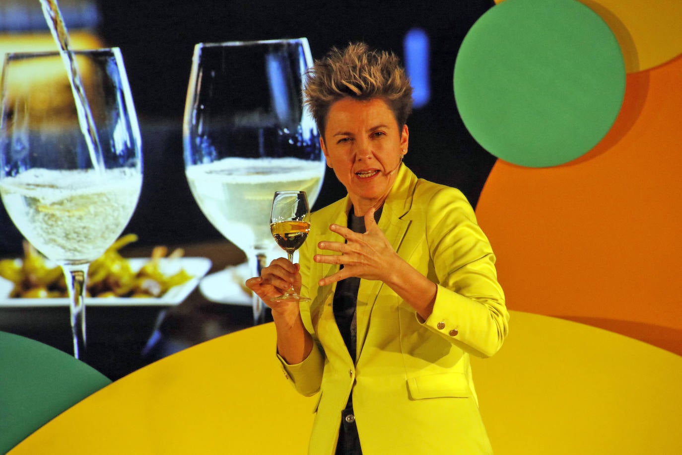 Nueva cosecha del txakoli de Getaria