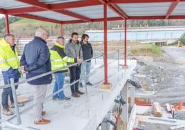 Visita realizada para observar el avance de las obras.