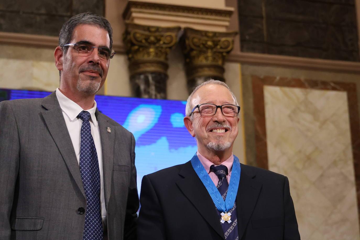 La entrega de Medallas al Mérito Ciudadano, en imágenes