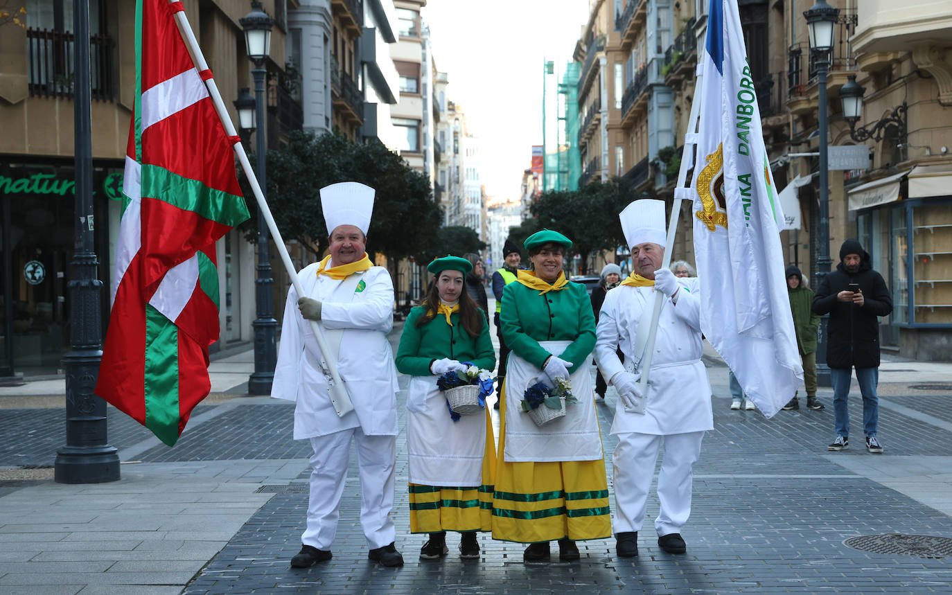 La tamborrada de la ONCE celebra el Día de San Sebastián