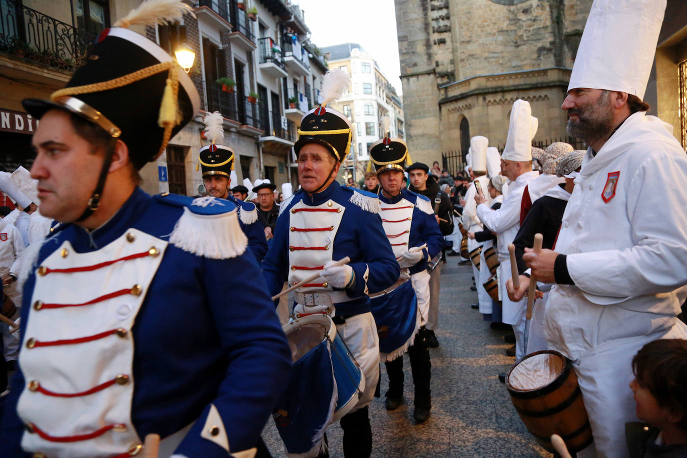 Esperanza alegra las calles de la Parte Vieja