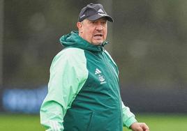 Rafa Benítez, durante un entrenamiento del Celta.