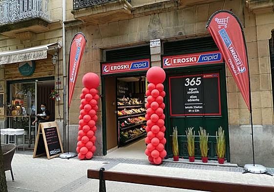 Establecimiento de la cooperativa Eroski.