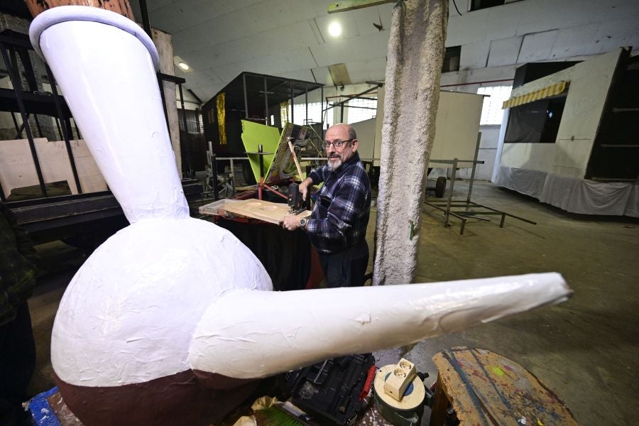 La fabrica de las carrozas del Carnaval de Tolosa