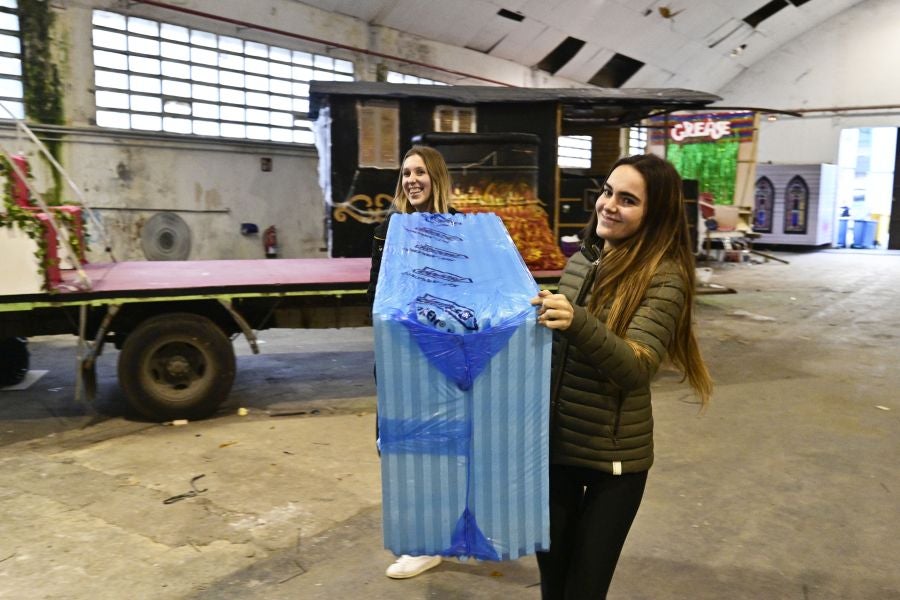 La fabrica de las carrozas del Carnaval de Tolosa