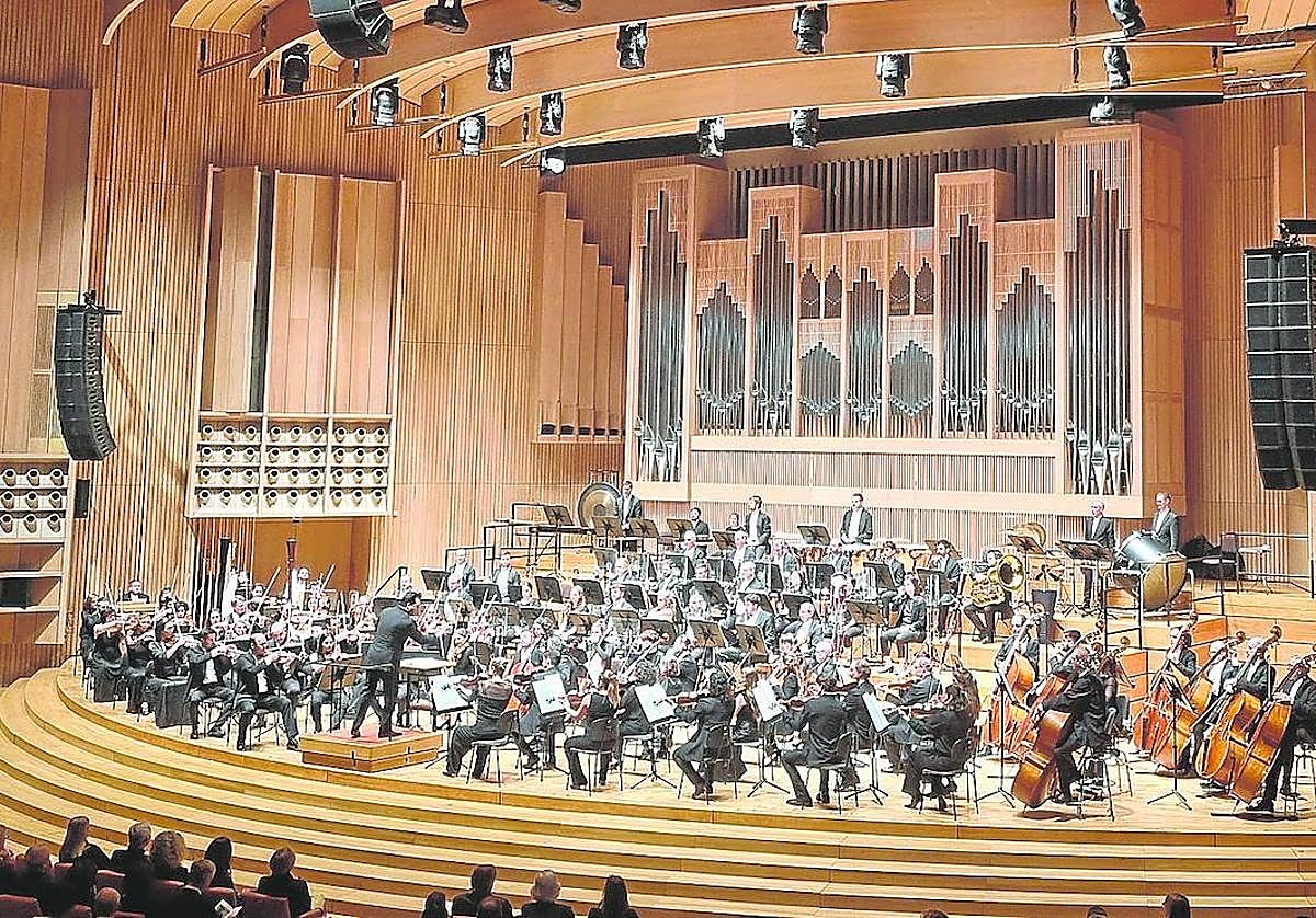 Linz se rinde a la Euskadiko Orkestra