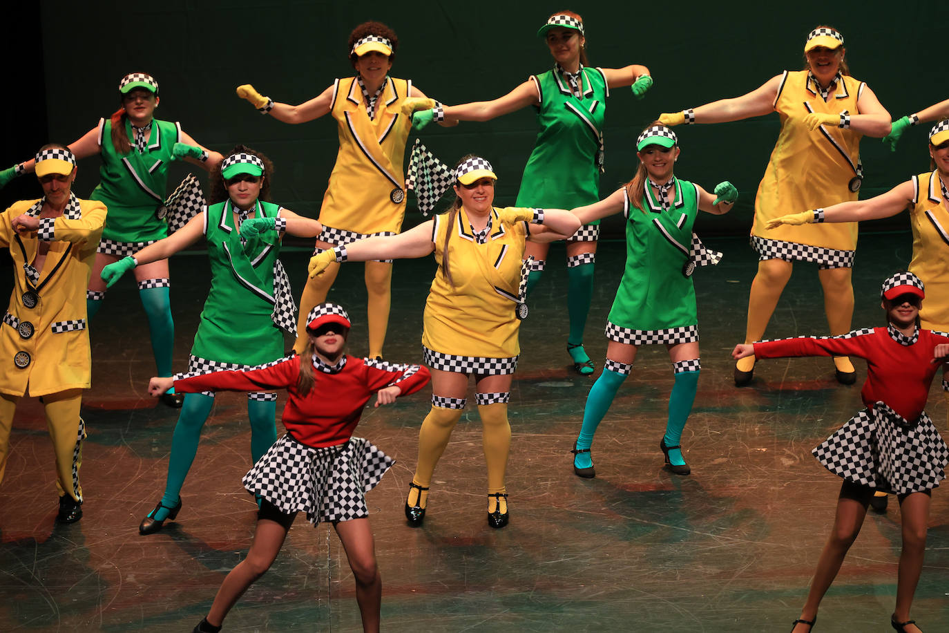 Presentación de las comparsas de Carnaval en Irun