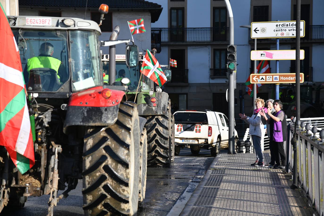 Las &#039;tractoradas&#039; llegan a Gipuzkoa