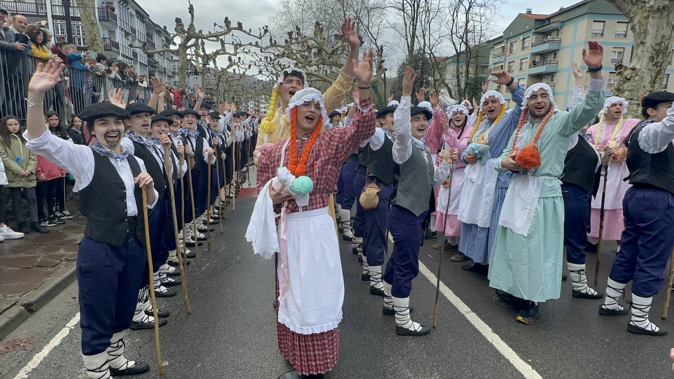 Bera y Lesaka celebran sus carnavales