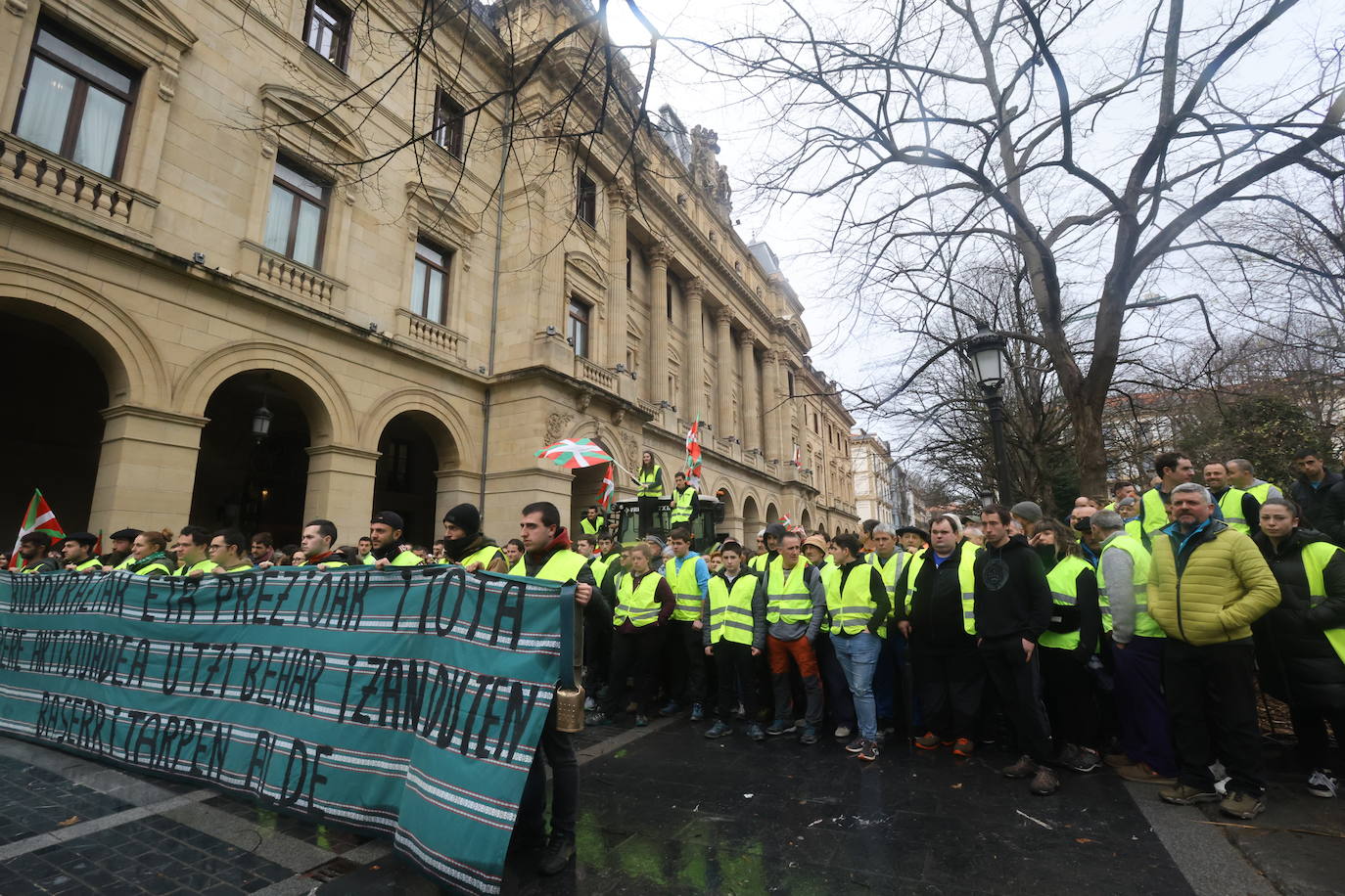 Las &#039;tractoradas&#039; llegan a Gipuzkoa