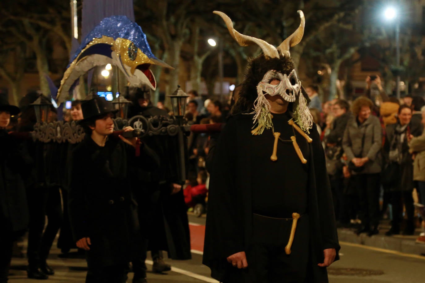 El entierro de la sardina de Irun, en imágenes