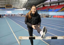 Teresa Errandonea posa en el Velódromo de Anoeta