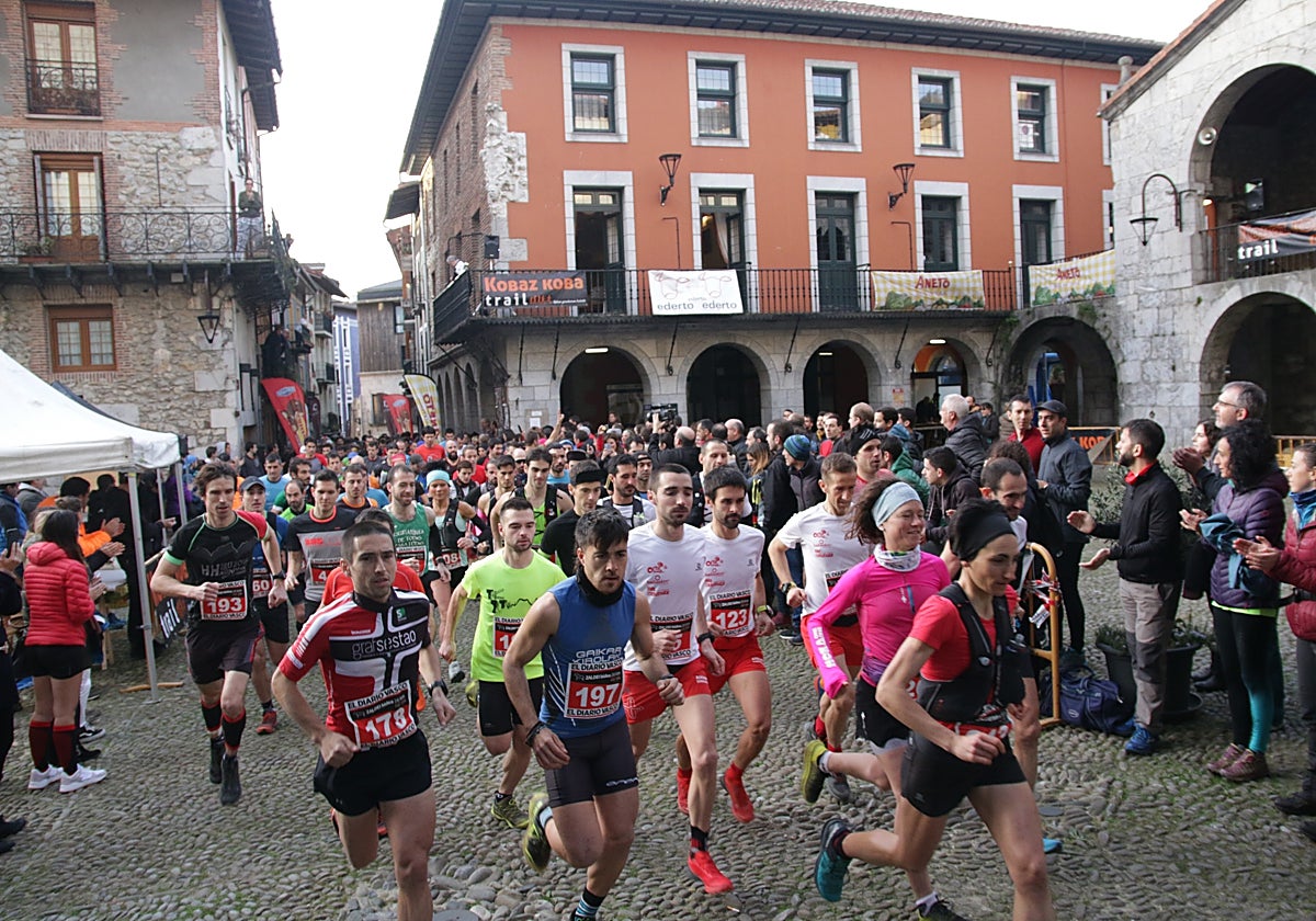 Zestoako plazatik abiatuko dira ibilbide desberdinetako partaideak.