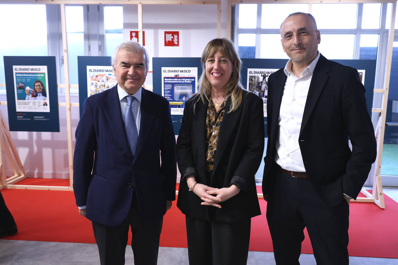 José María Bergareche, presidente de El Diario Vasco, Arantxa Aldaz, jefa de Información del periódico, y Juan Manuel Velasco, subdirector.