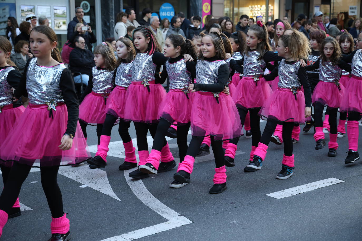El Carnaval vuelve a brillar en Irun