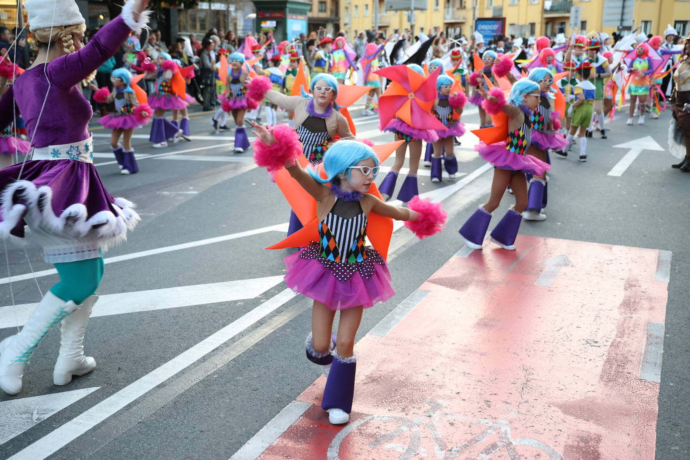 El Carnaval vuelve a brillar en Irun