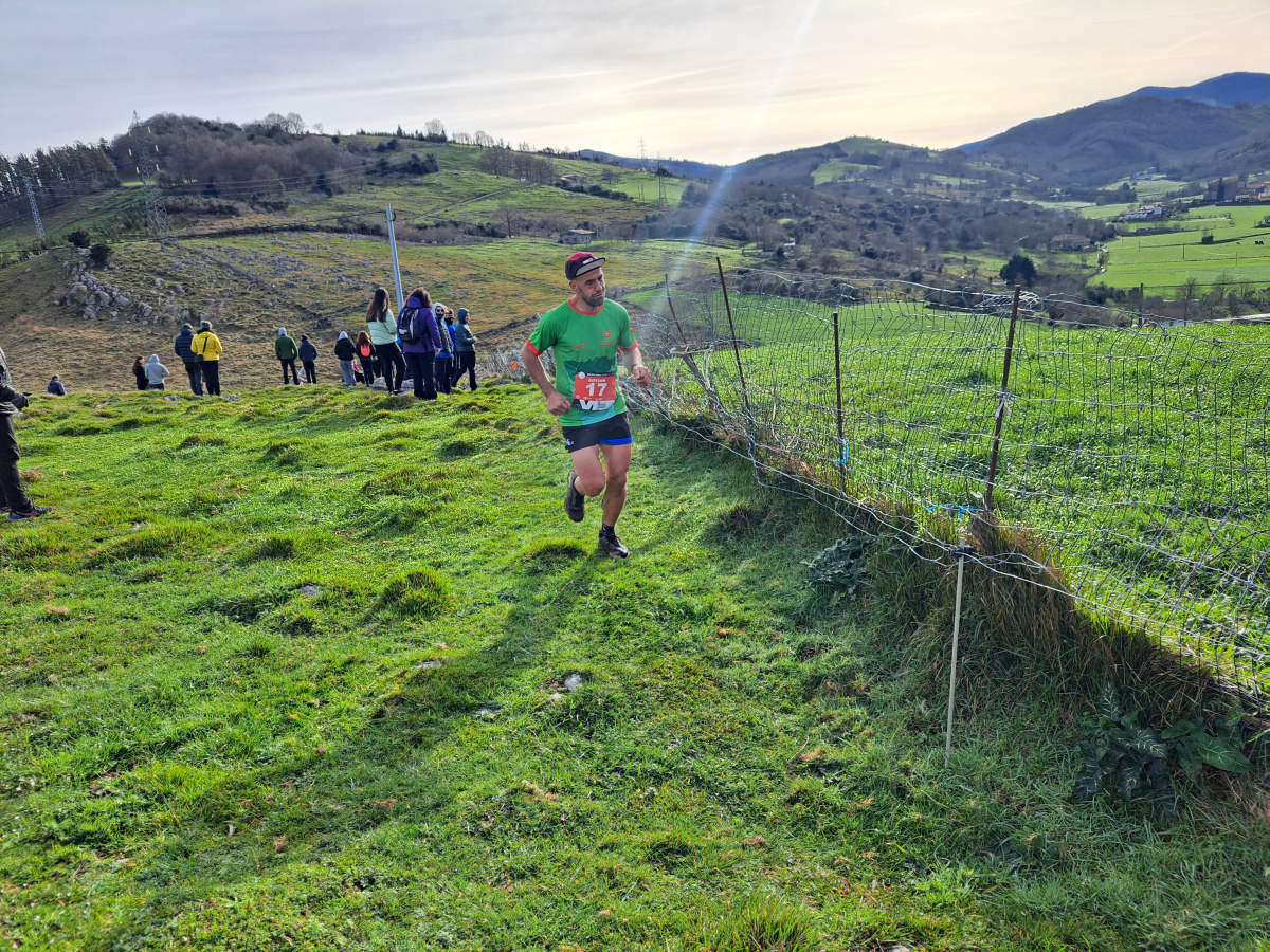 Iraitz Legorburu eta Oihana Zubillaga nagusi Zaldei bidea lasterketan