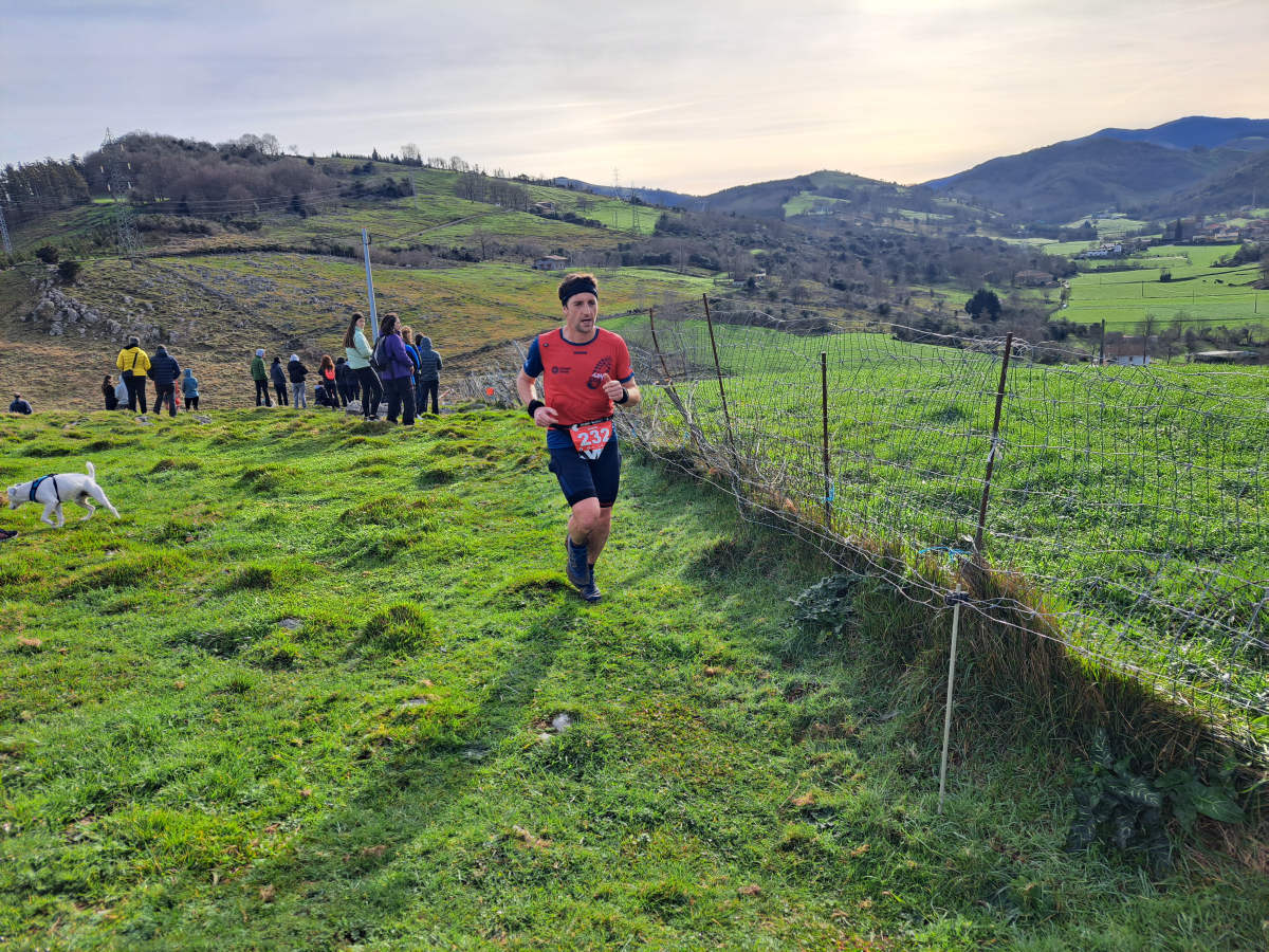 Iraitz Legorburu eta Oihana Zubillaga nagusi Zaldei bidea lasterketan