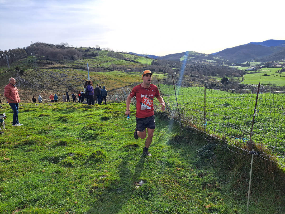Iraitz Legorburu eta Oihana Zubillaga nagusi Zaldei bidea lasterketan