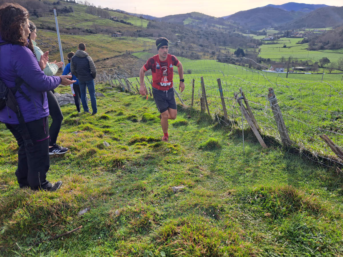 Iraitz Legorburu eta Oihana Zubillaga nagusi Zaldei bidea lasterketan