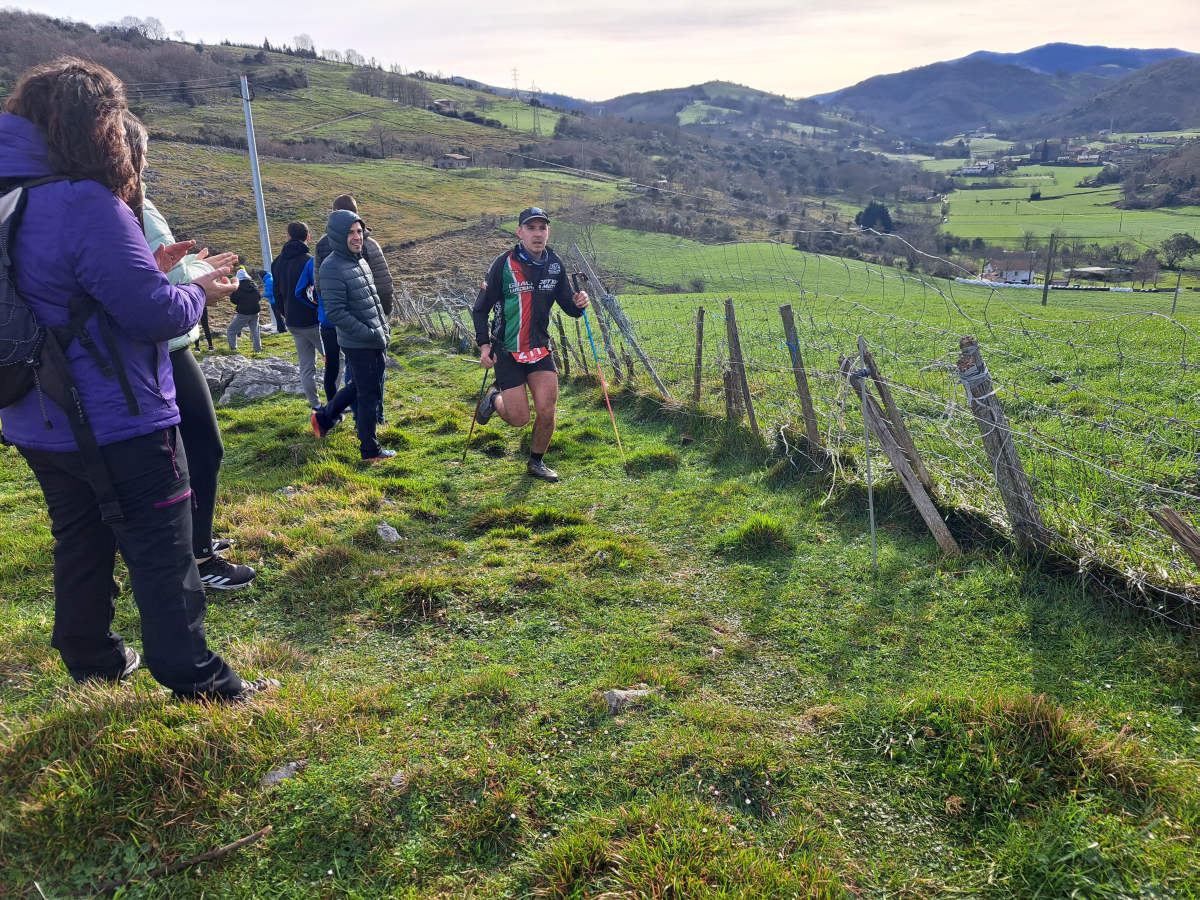 Iraitz Legorburu eta Oihana Zubillaga nagusi Zaldei bidea lasterketan