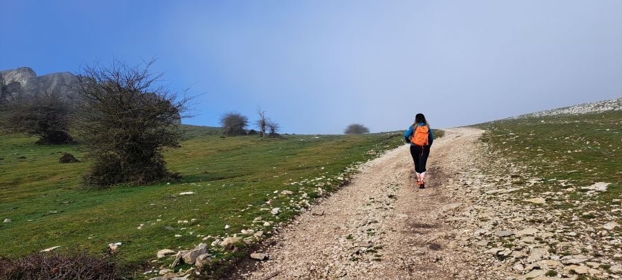 Unas espectaculares vistas desde la cima de Andia