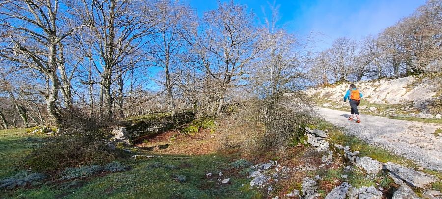 Unas espectaculares vistas desde la cima de Andia