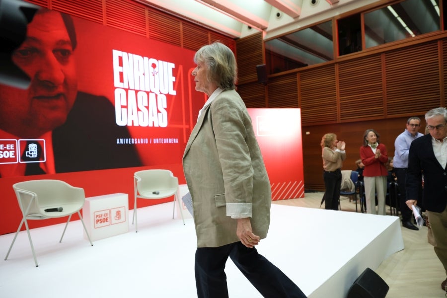 El PSE-EE homenajea a Enrique Casas en el 40 aniversario de su asesinato