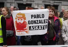 Manifestación en enero en Bilbao para exigir la liberación del periodista vasco Pablo González.