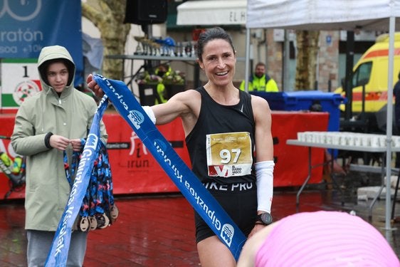 Elena Loyo, con 1h14:40, protagonizó la mejor actuación.