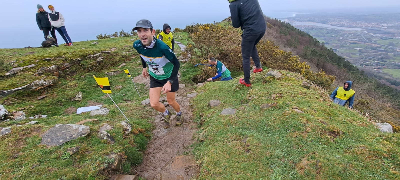 El temporal no puede con la Lezo Jaizkibel