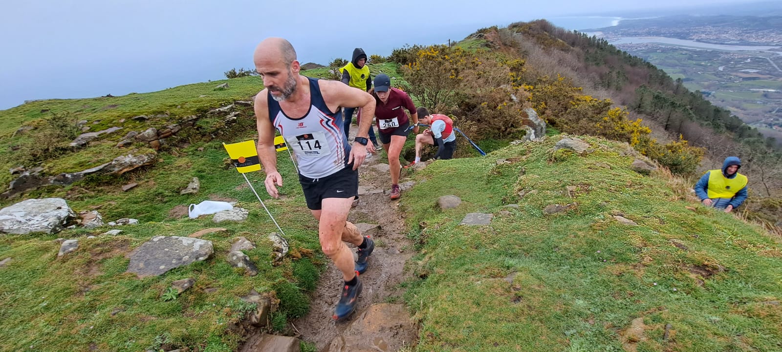 El temporal no puede con la Lezo Jaizkibel
