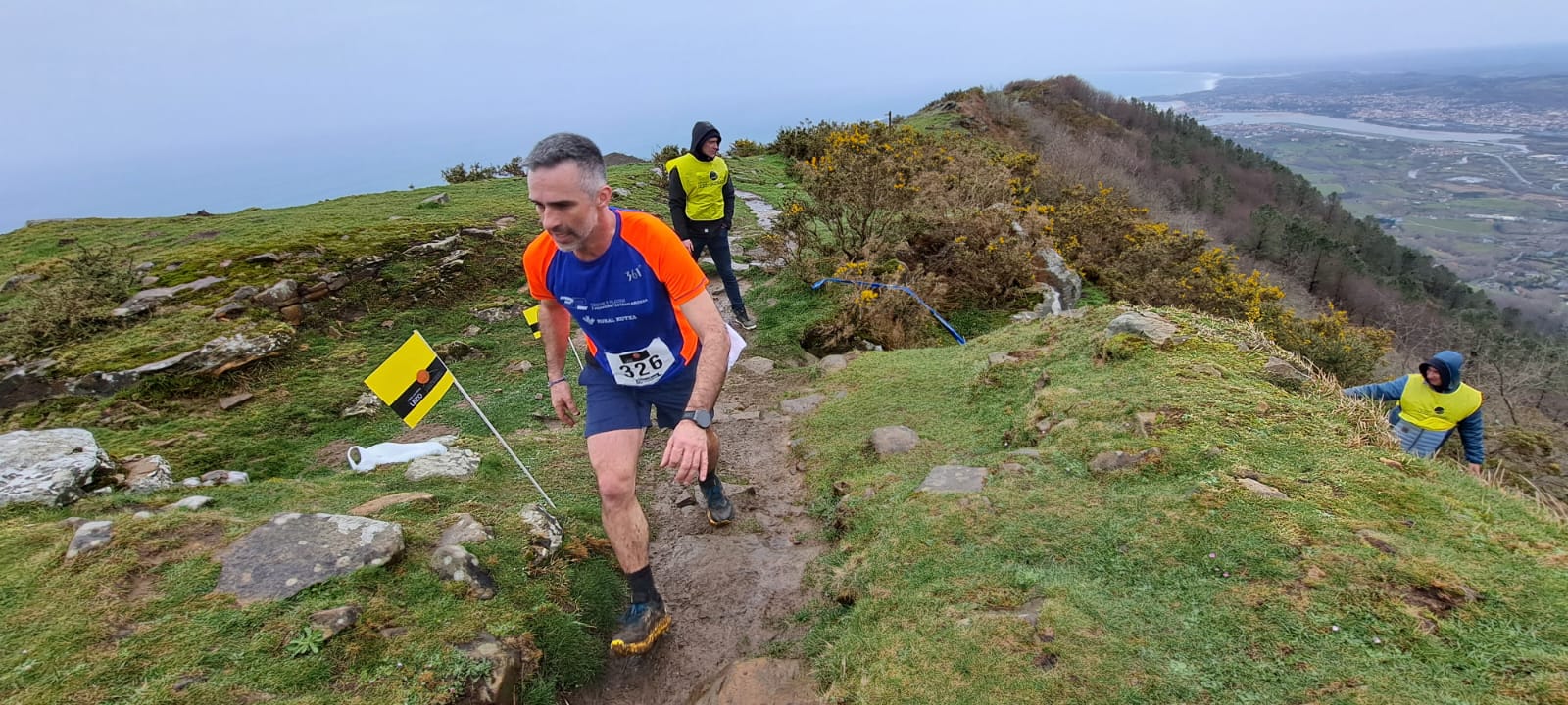 El temporal no puede con la Lezo Jaizkibel