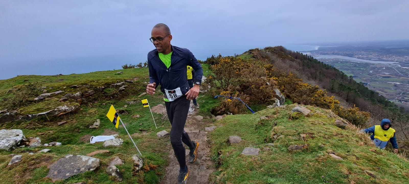 El temporal no puede con la Lezo Jaizkibel